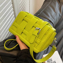 Bolsa Feminina Urban Clean 2023