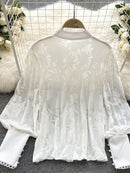 Blusa Freya - Elegância e Estilo