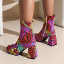 Botas femininas Vanguard com estampa quadriculada