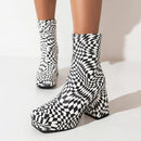Botas femininas Vanguard com estampa quadriculada
