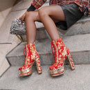 Bota feminina Artemis (Muito estilo e originalidade em um só calçado)