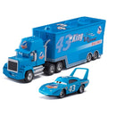 Carreta Disney Pixar Cars ( Conjunto com dois carros )