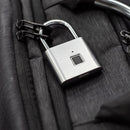 Cadeado de bloqueio inteligente KERUI de zinco USB, anti furto, ( Bateria dura meses sem carga)