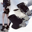 Botas femininas Antonella, Cano curto