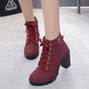 Bota Moon (Estilo e casualidado em um único calçado)