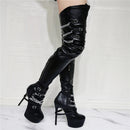 Bota over Punker, estilo dominatrix